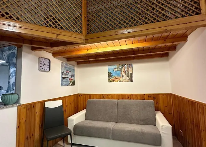 Romanello Apartment *