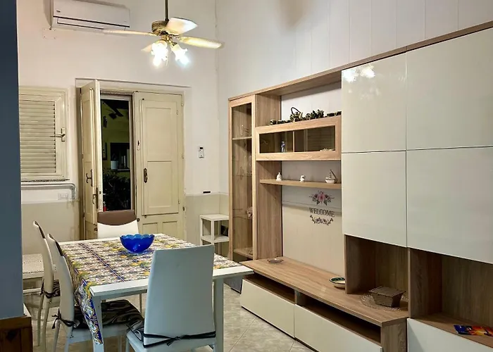 Romanello Giardini Naxos